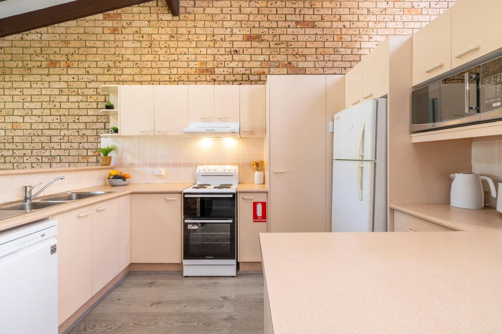 Bay Parklands 6, 2 Gowrie Ave - pool, Wi-Fi family holiday