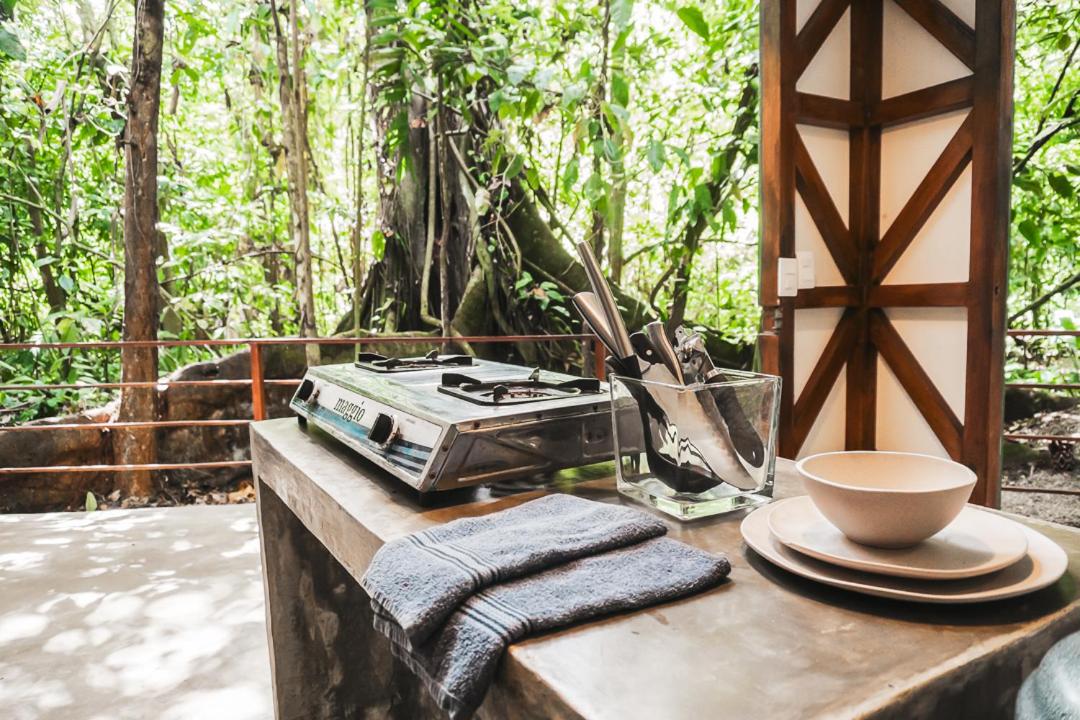 Peaceful Jungle Villa Cooper - Pool & Parking for 2 persons