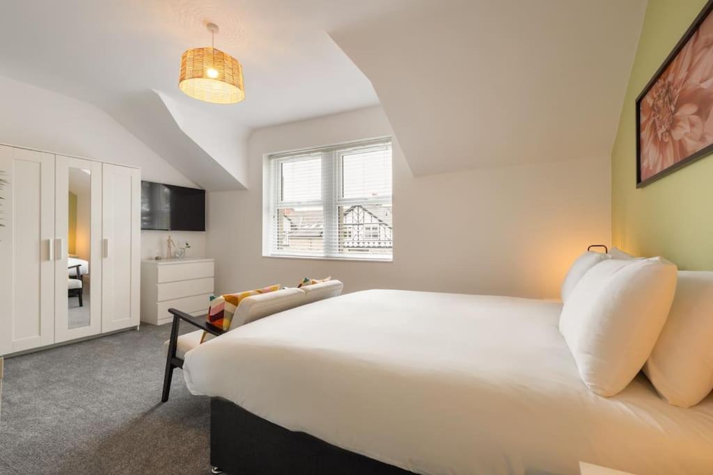 Rockholme - Central Group Accommodation