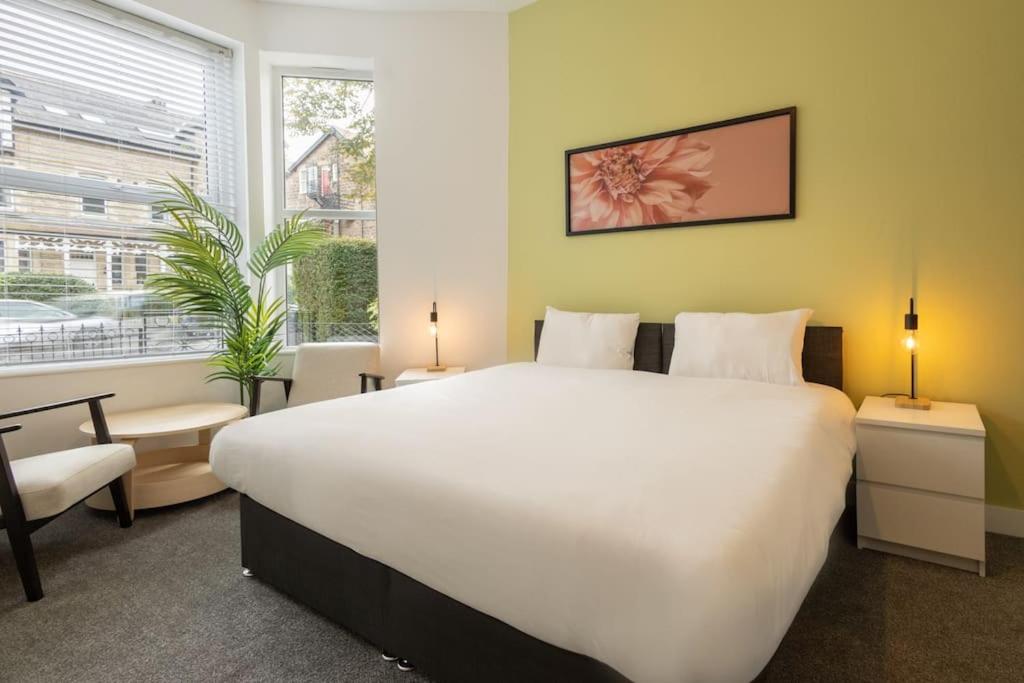 Rockholme - Central Group Accommodation