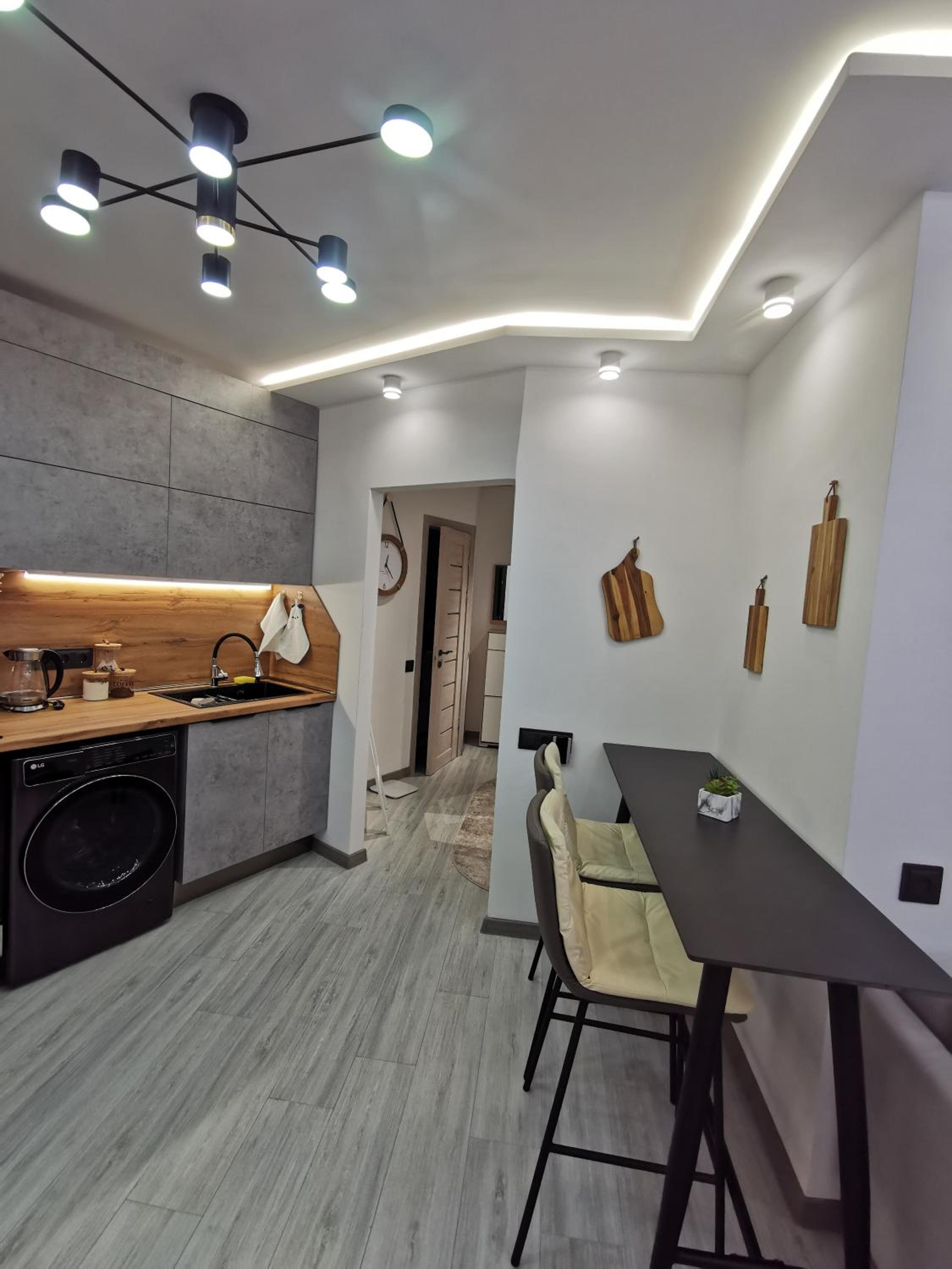 Christina's Stylish Stay at Leningradyan 52, Yerevan