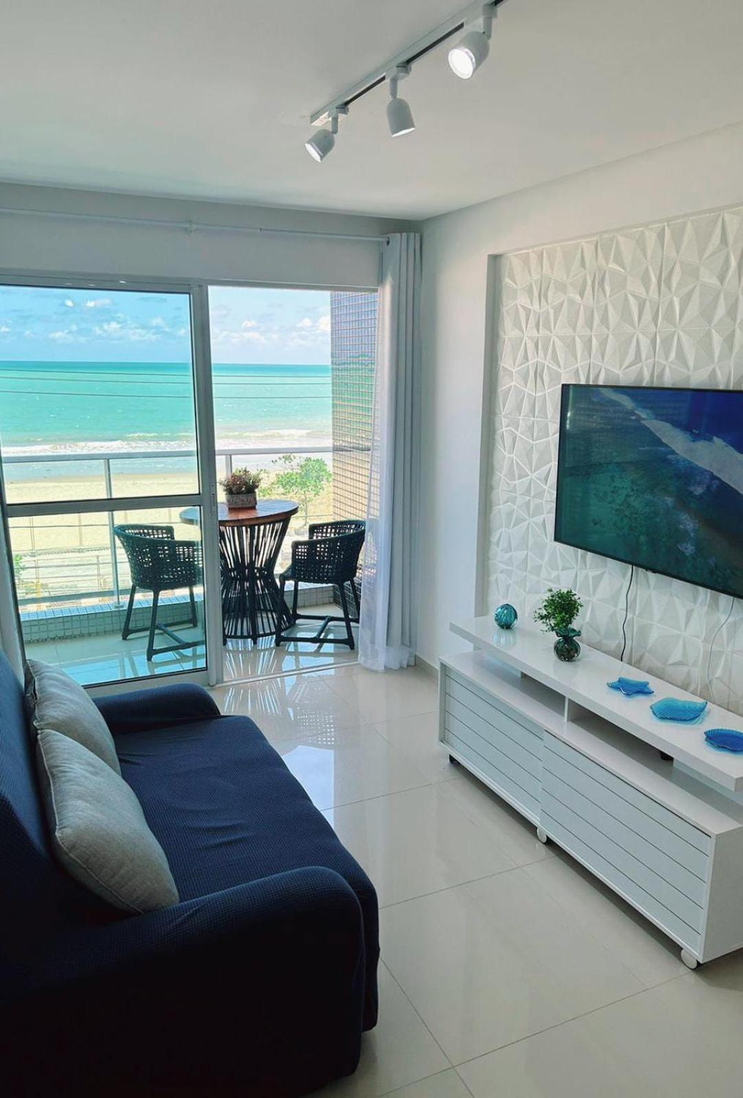Aptº. Beira Mar com Vista Mar.