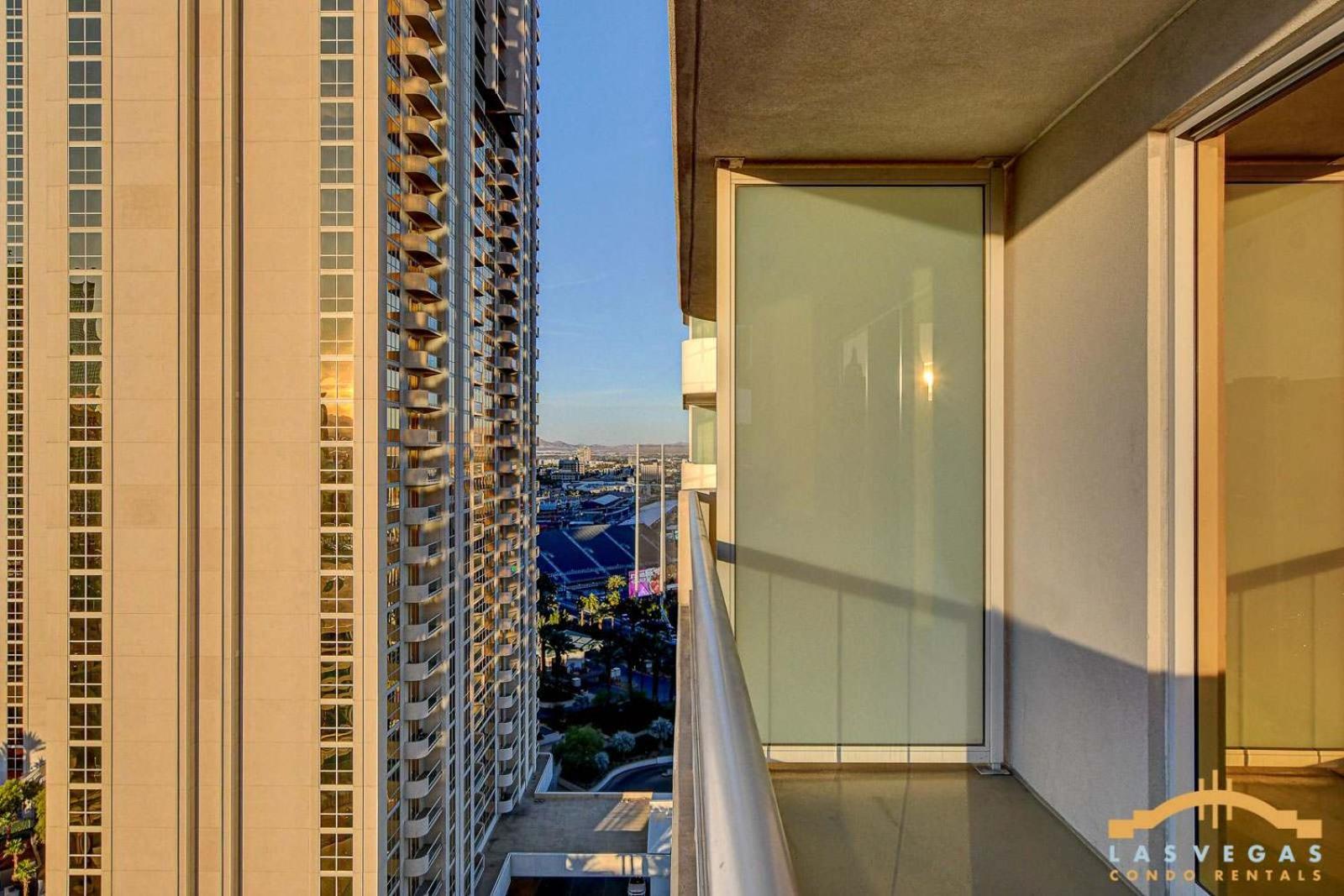 MGM Signature-16-605 Strip View Balcony Studio view 3