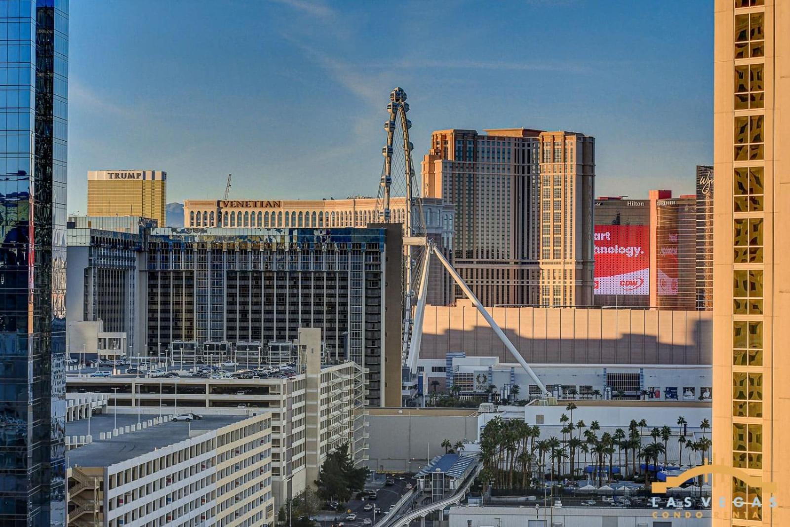MGM Signature-16-605 Strip View Balcony Studio view 4