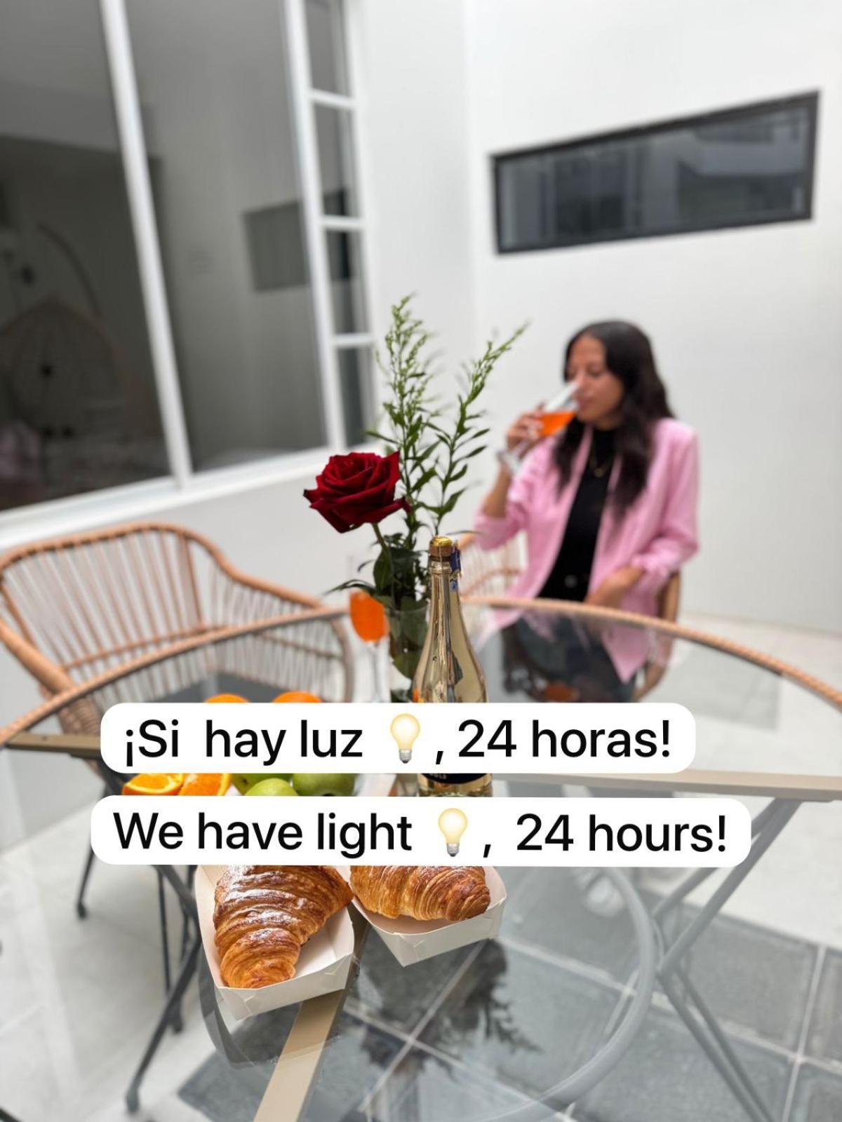 Hotel Bombay - Image 1