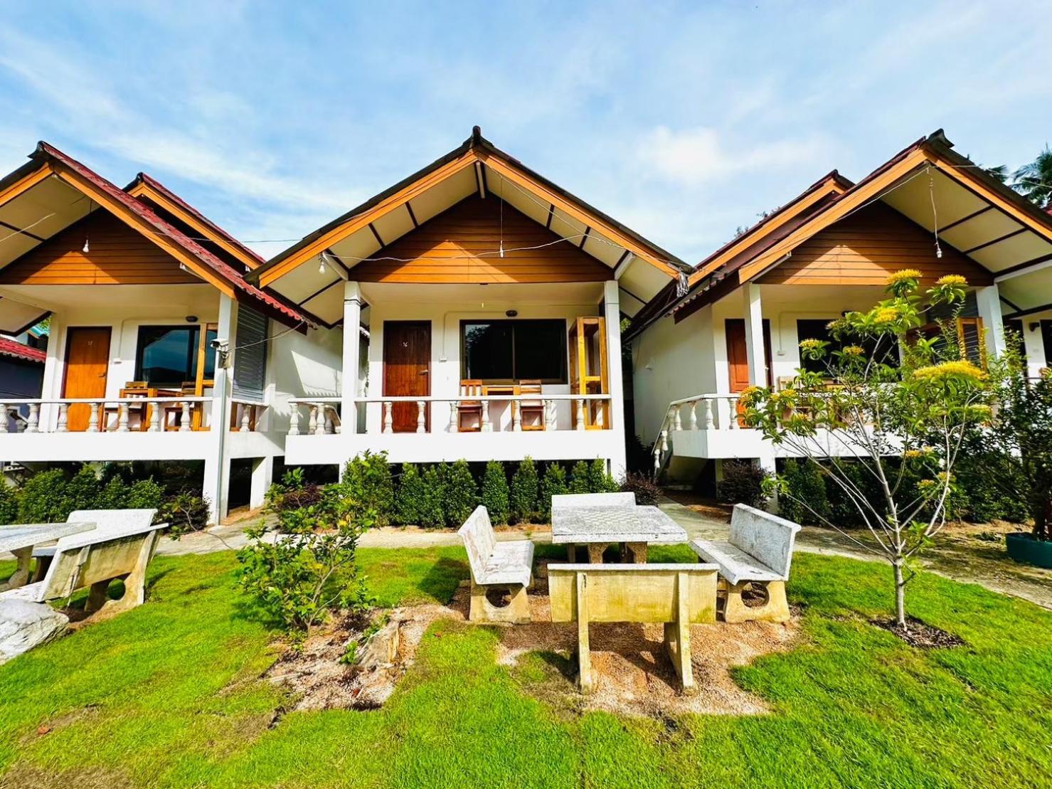The Scenery Beach Resort