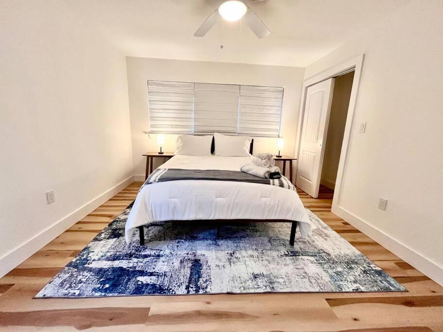 NEW Modern Hill Country Hideaway - Property Image 1