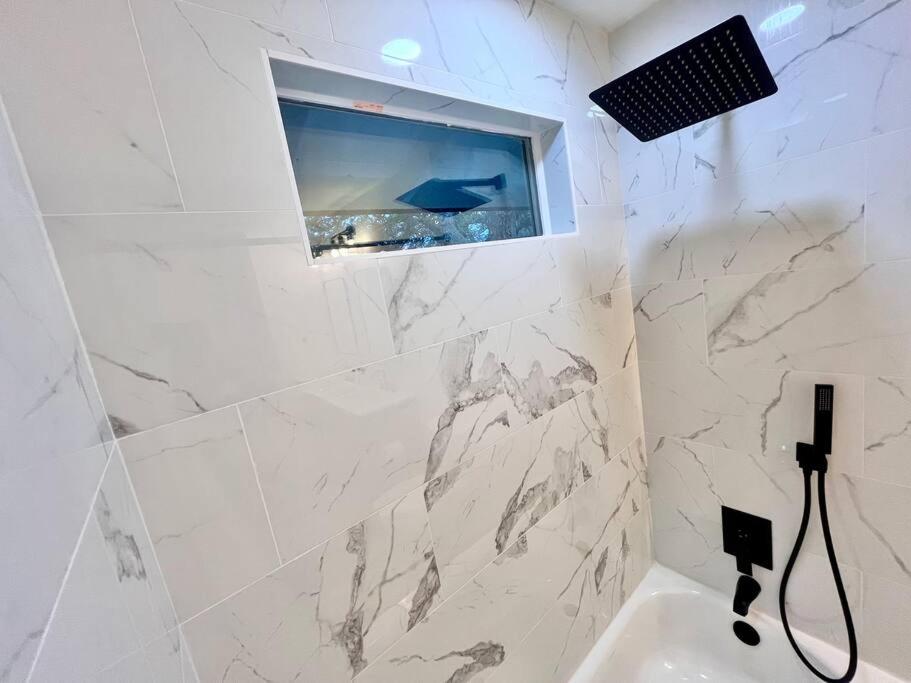 NEW Modern Hill Country Hideaway - Property Image 13