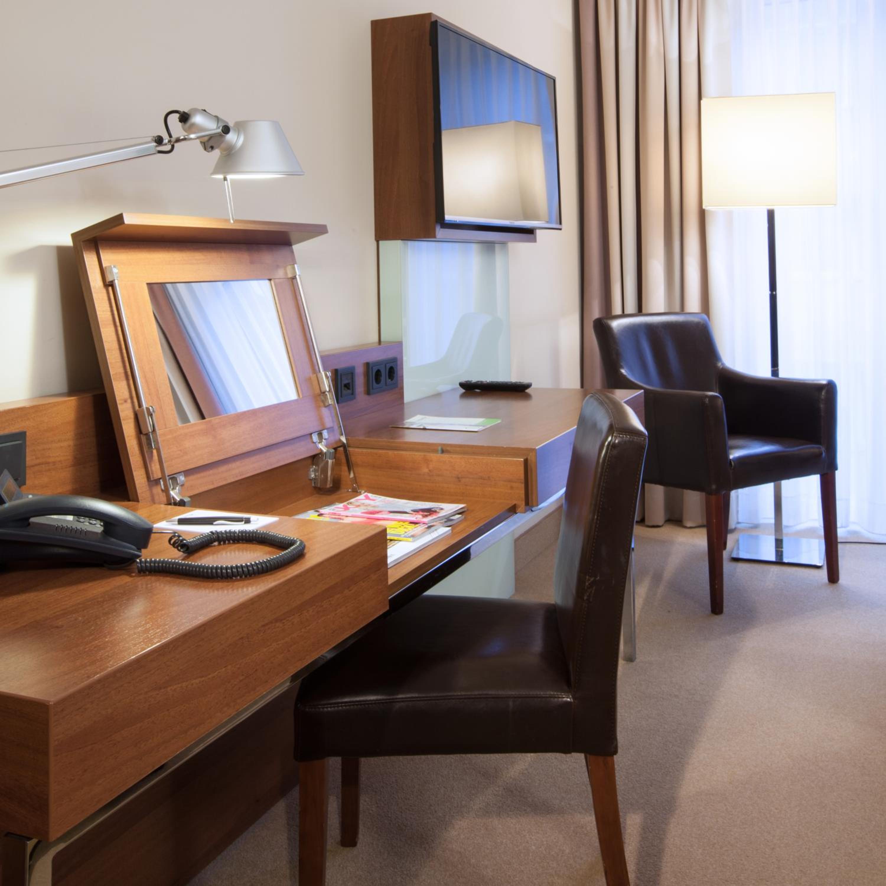 Hamburg Vacations - Lindner Hotel Hamburg am Michel, part of JdV by Hyatt - Property Image 28