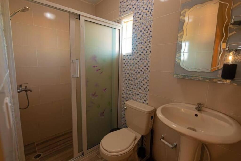 Apto de dos habitaciones Mejor ubicación Sto Dgo Este