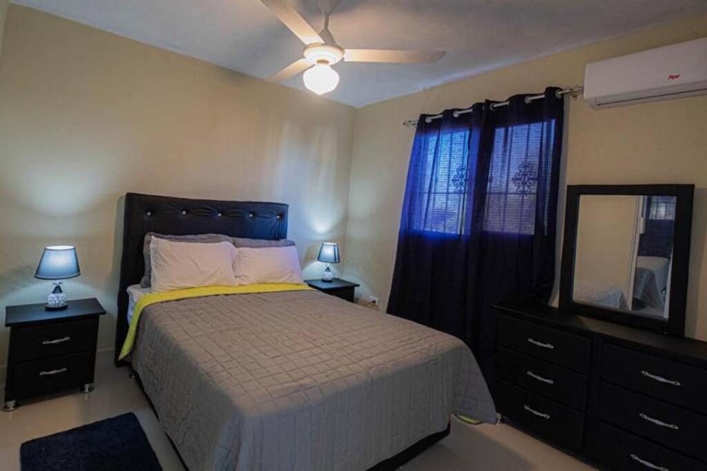 Apto de dos habitaciones Mejor ubicación Sto Dgo Este