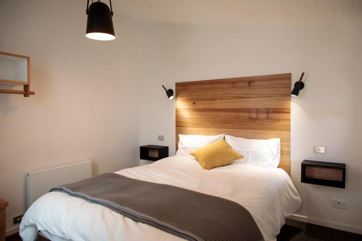 'The Hideout' Private Bungalow in Sandy Bay