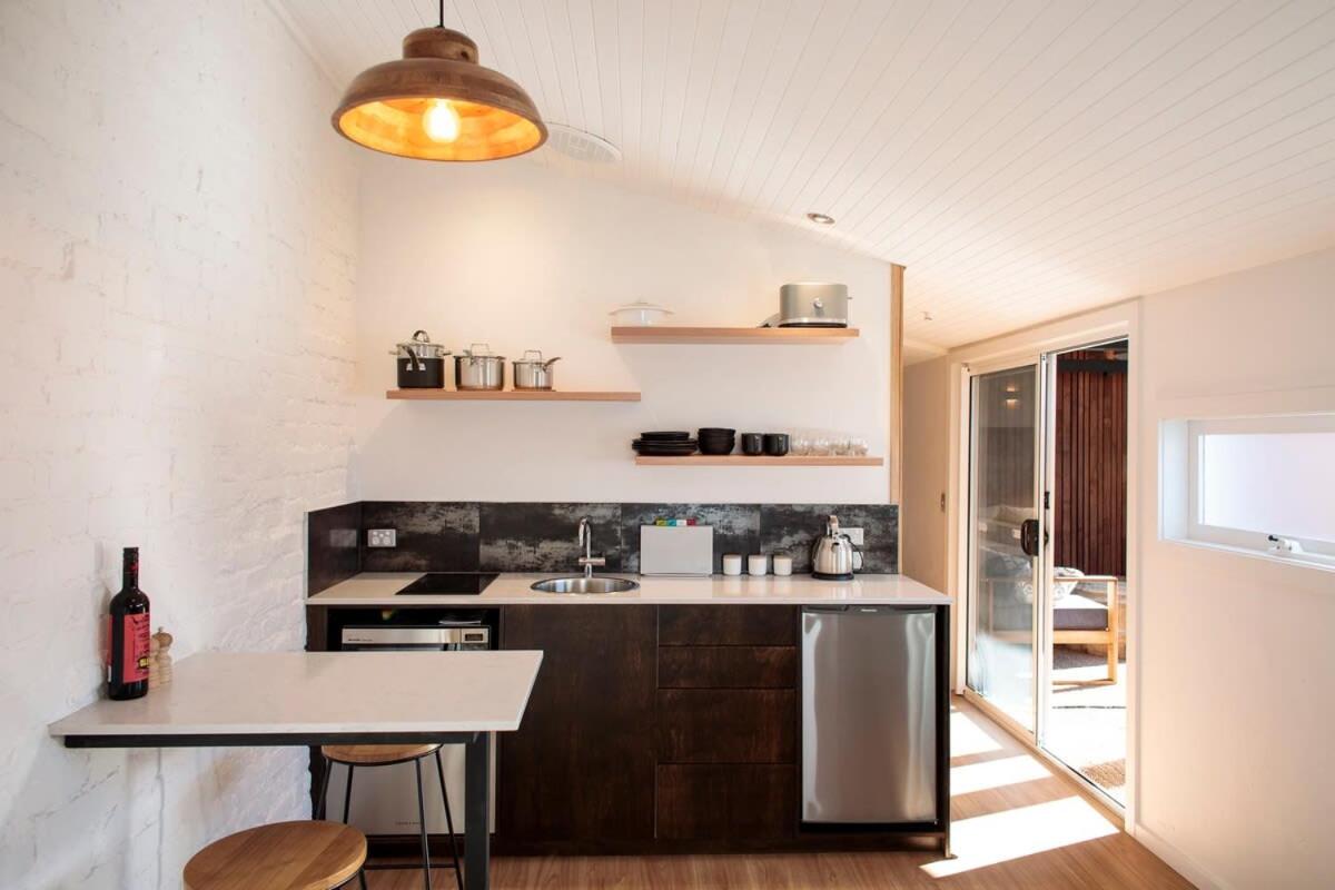 'The Hideout' Private Bungalow in Sandy Bay