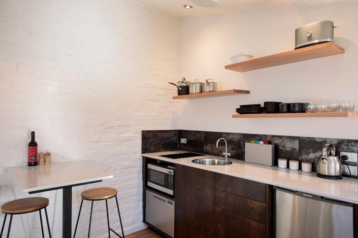 'The Hideout' Private Bungalow in Sandy Bay