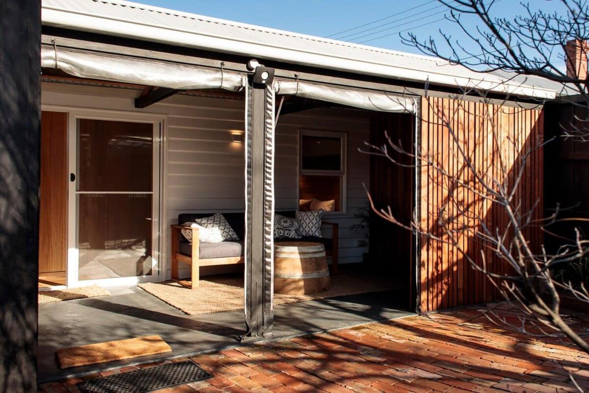 'The Hideout' Private Bungalow in Sandy Bay