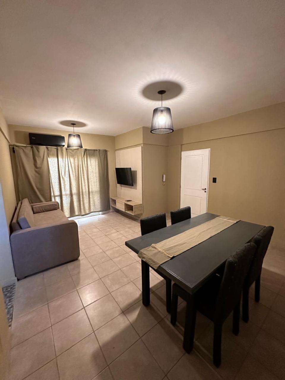 Moderno Apart Centrico para 4 Personas con Patio