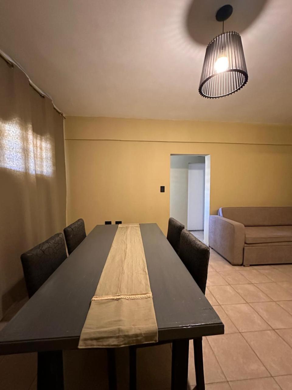 Moderno Apart Centrico para 4 Personas con Patio
