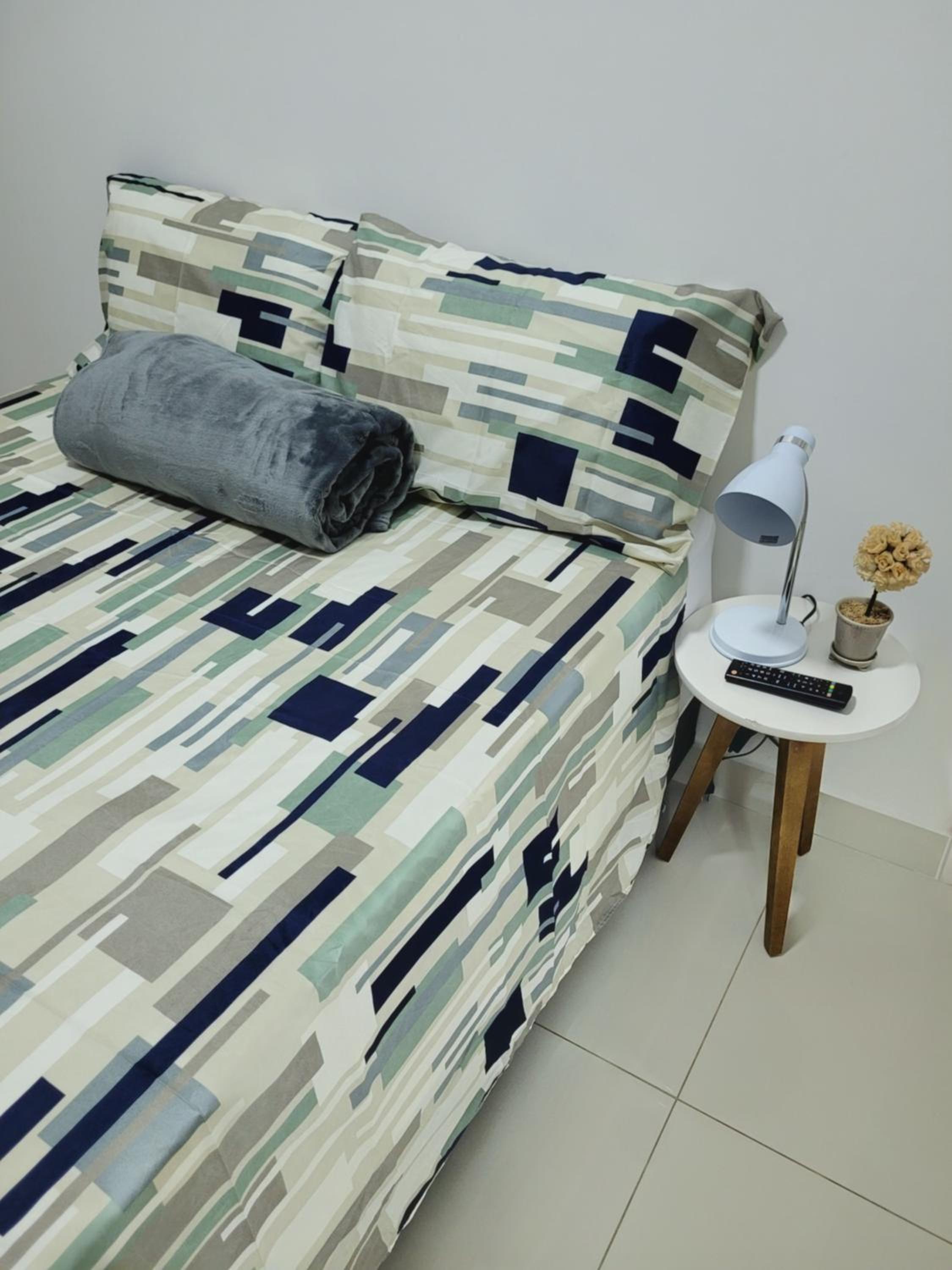 Apartamento bem localizado - Bairro Candeias