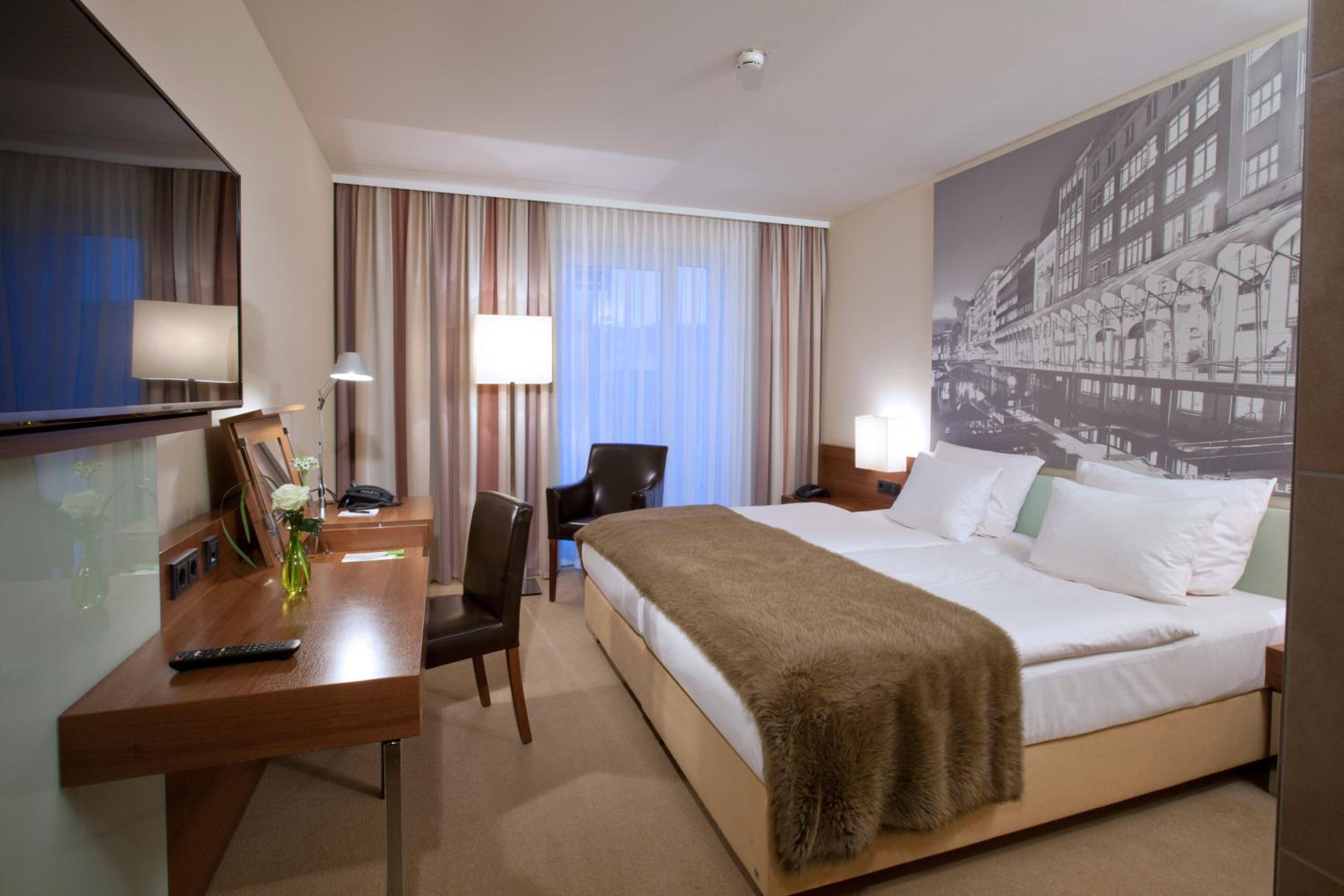 Hamburg Vacations - Lindner Hotel Hamburg am Michel, part of JdV by Hyatt - Property Image 29