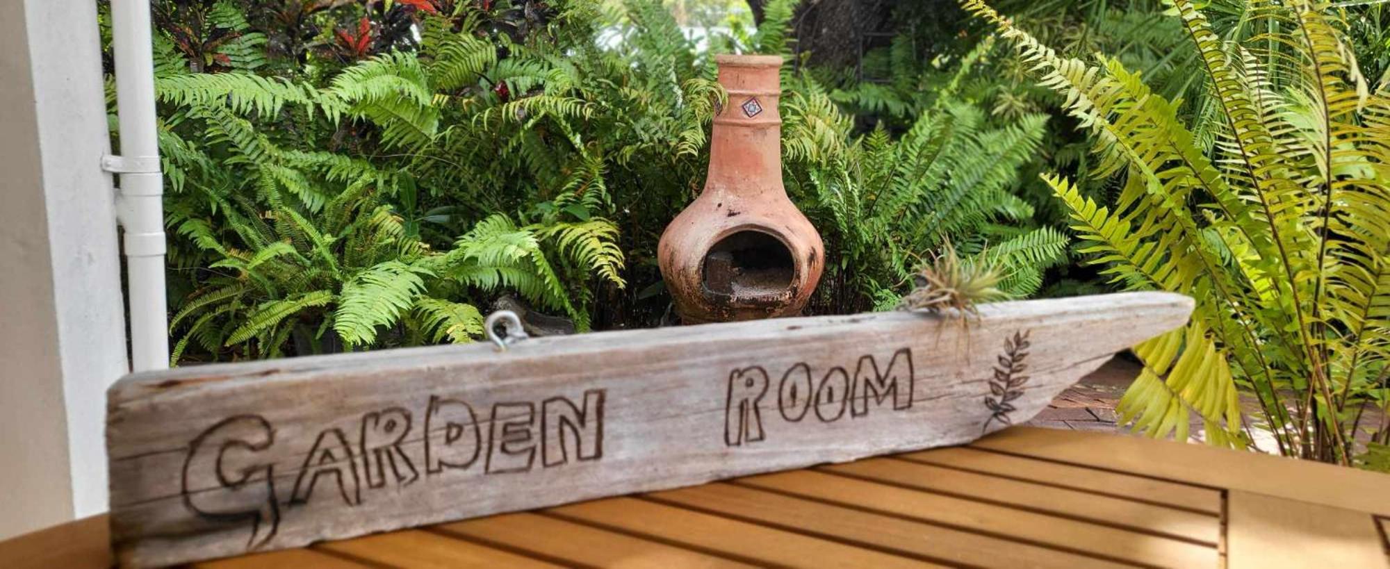 Ribbonwood Bed & Breakfast, Emu Park Qld