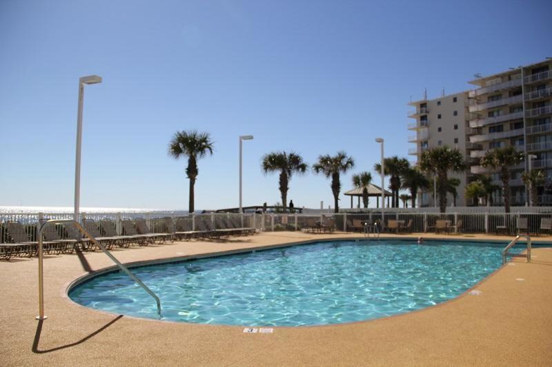 Tradewinds 1207 by Vacation Homes Collection view 3