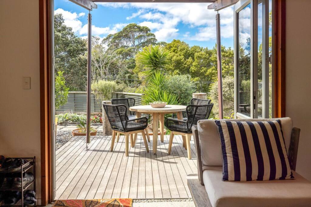 Welcome on Wilma by Waiheke Pure