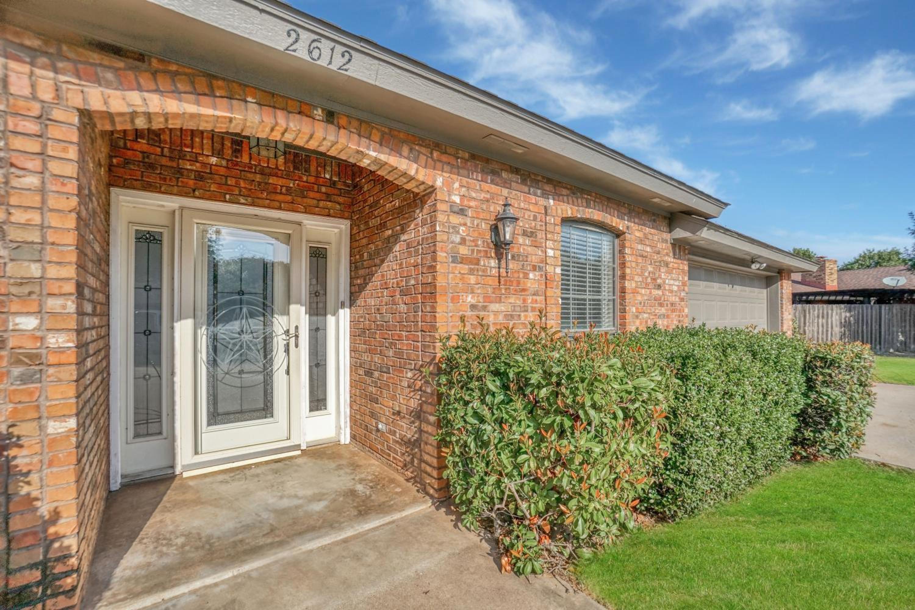 Oaklawn Retreat - 4 Bedroom - Sleeps 10 - Fireplace view 5