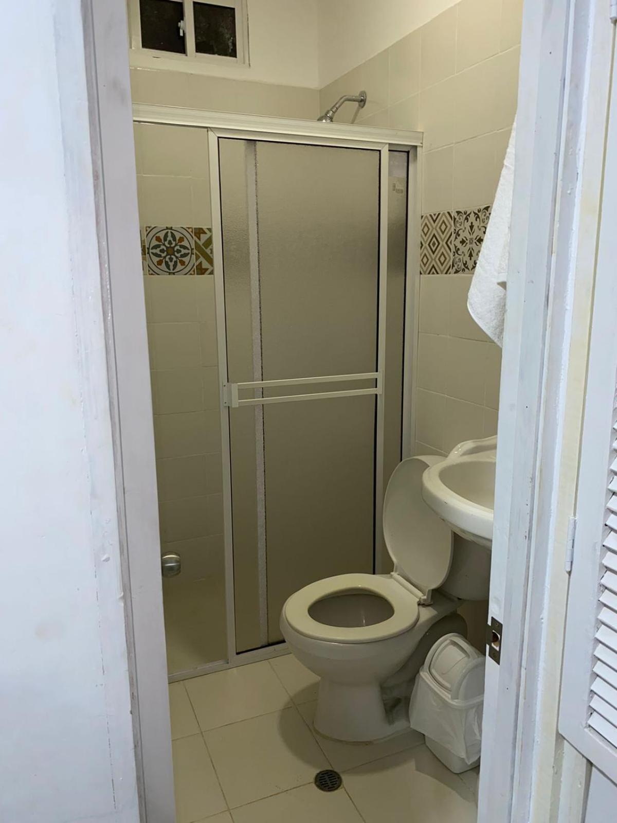 habitaciones independientes con baño privado #4