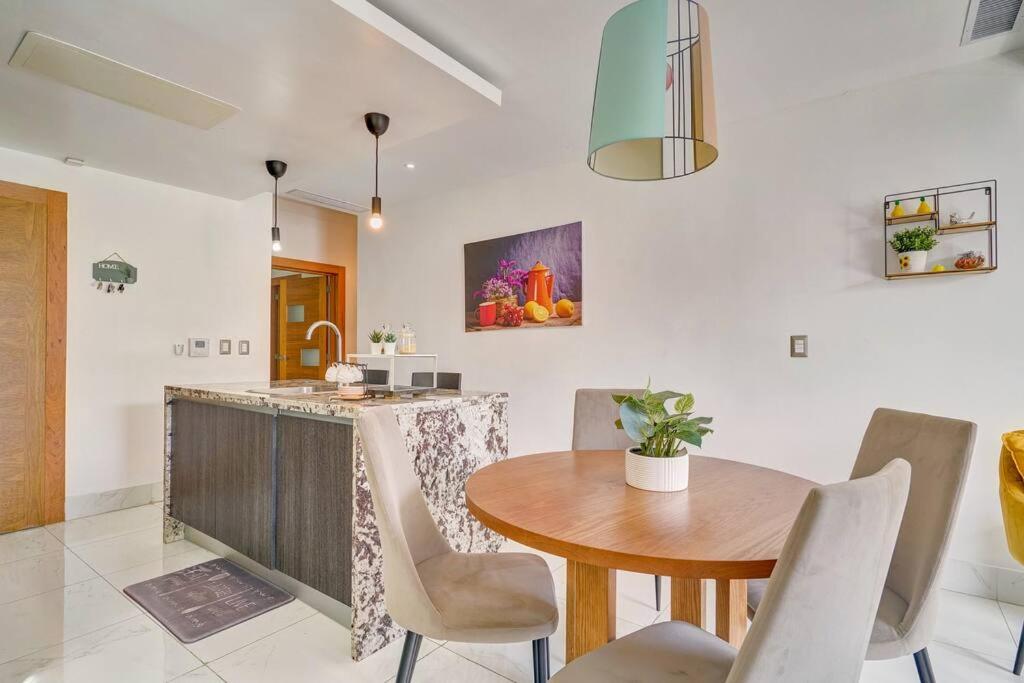 Increible apartamento con piscina