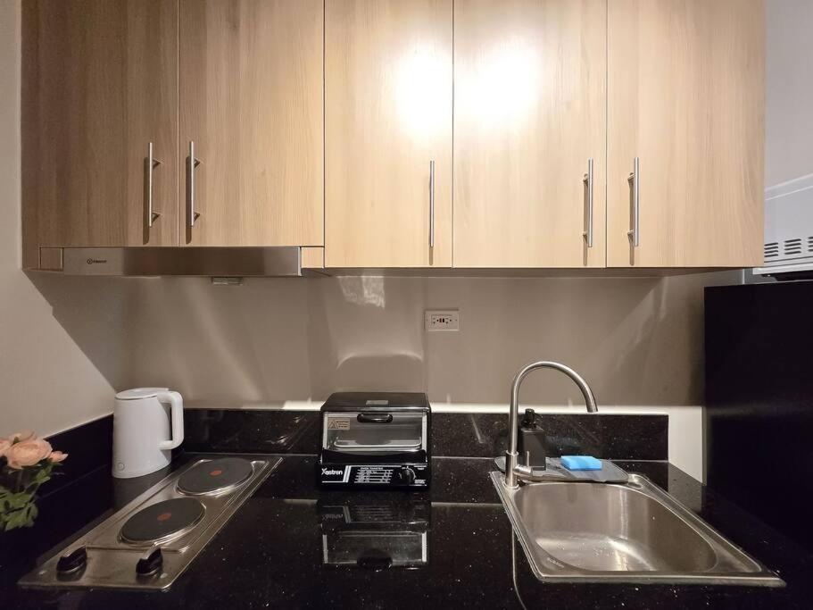 Citispace 1BR Condotel Suite at FAME Residences #FM60A
