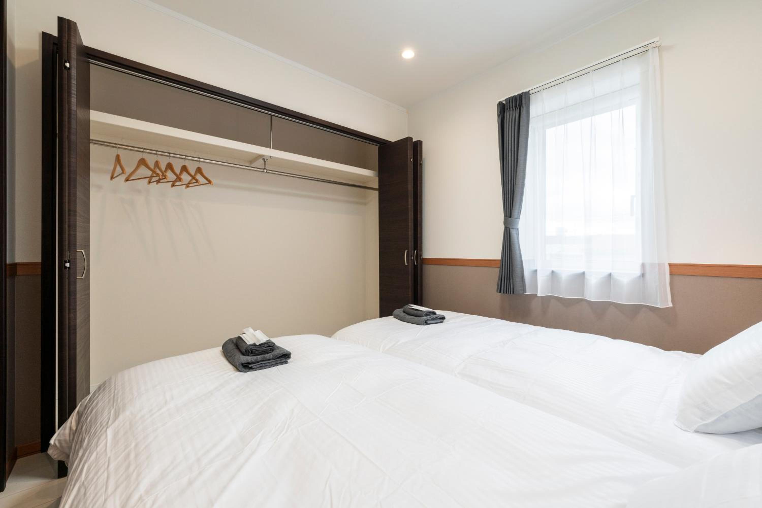 THE Shelbourne Furano