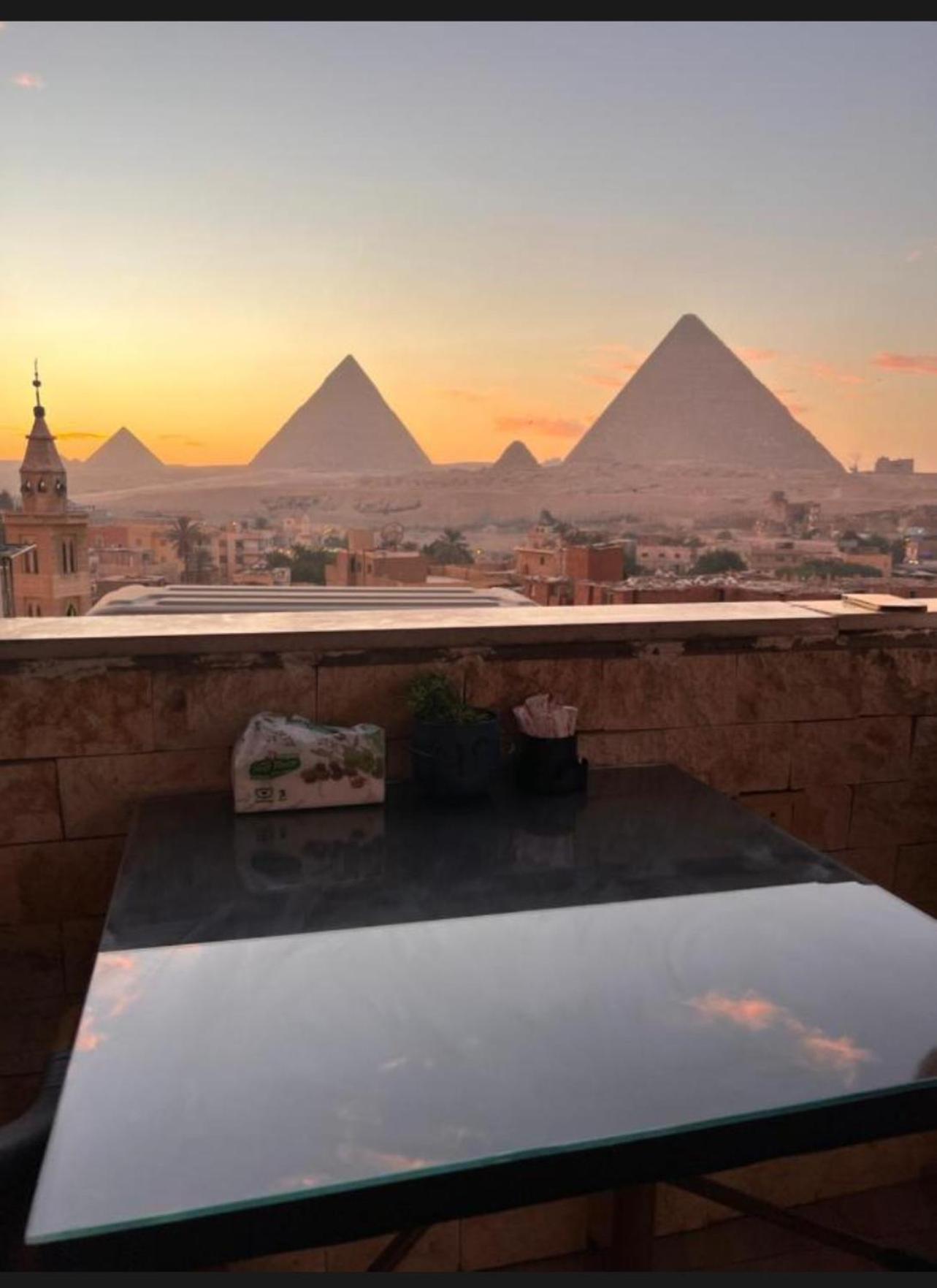 City pyramids inn
