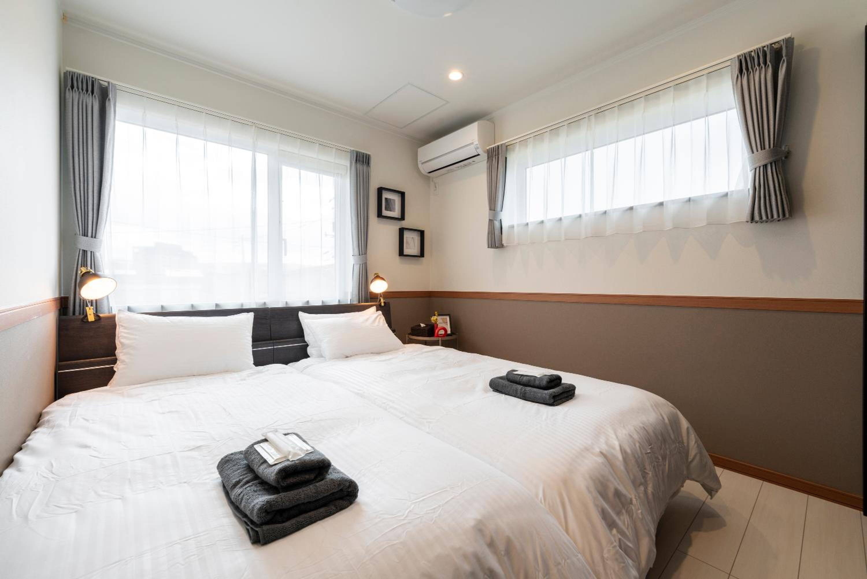 THE Shelbourne Furano
