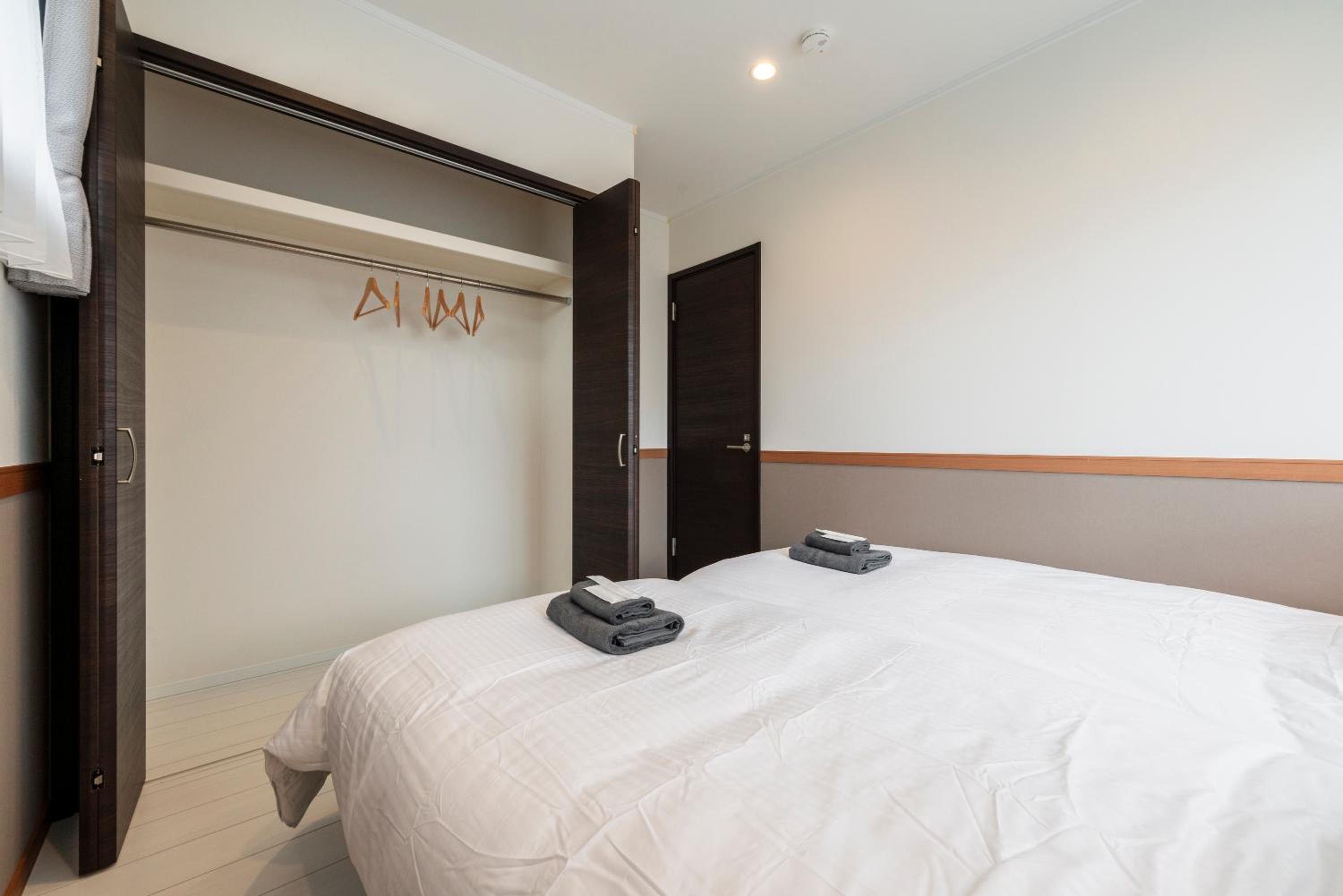 THE Shelbourne Furano