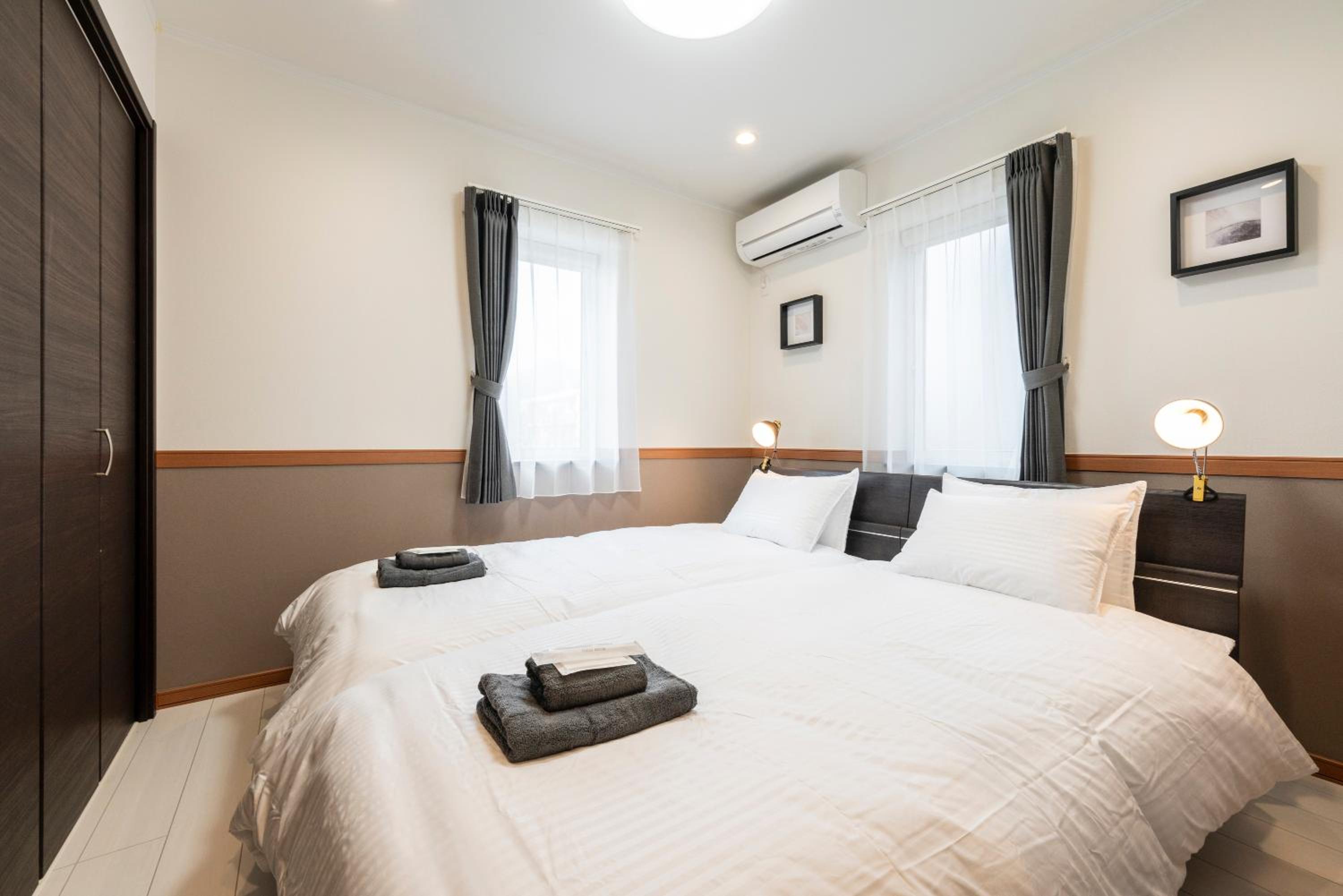 THE Shelbourne Furano