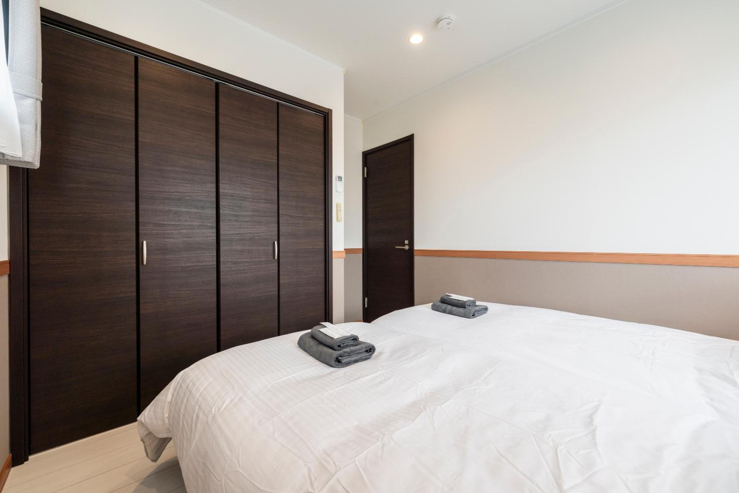 THE Shelbourne Furano