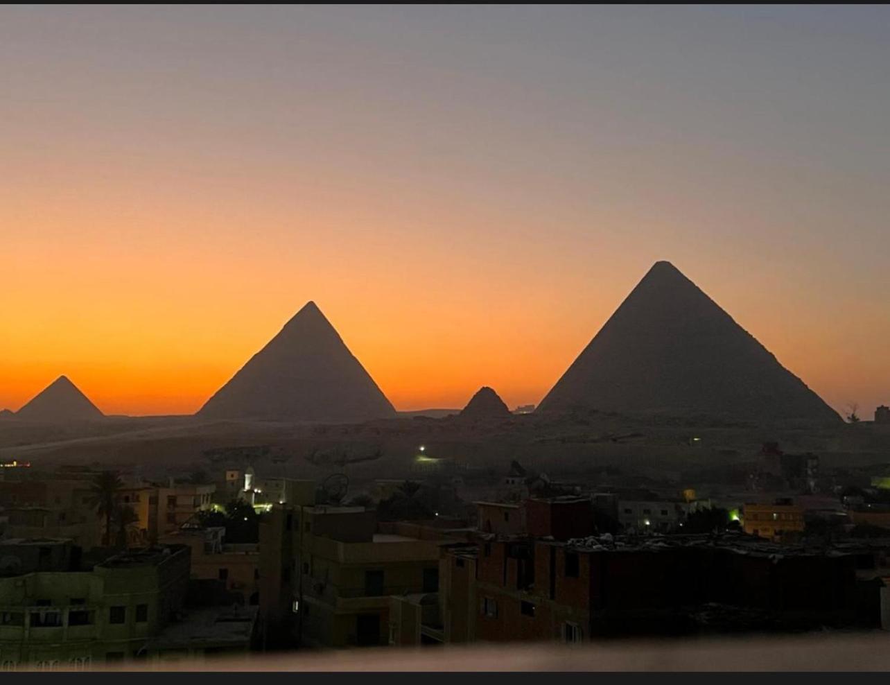 City pyramids inn