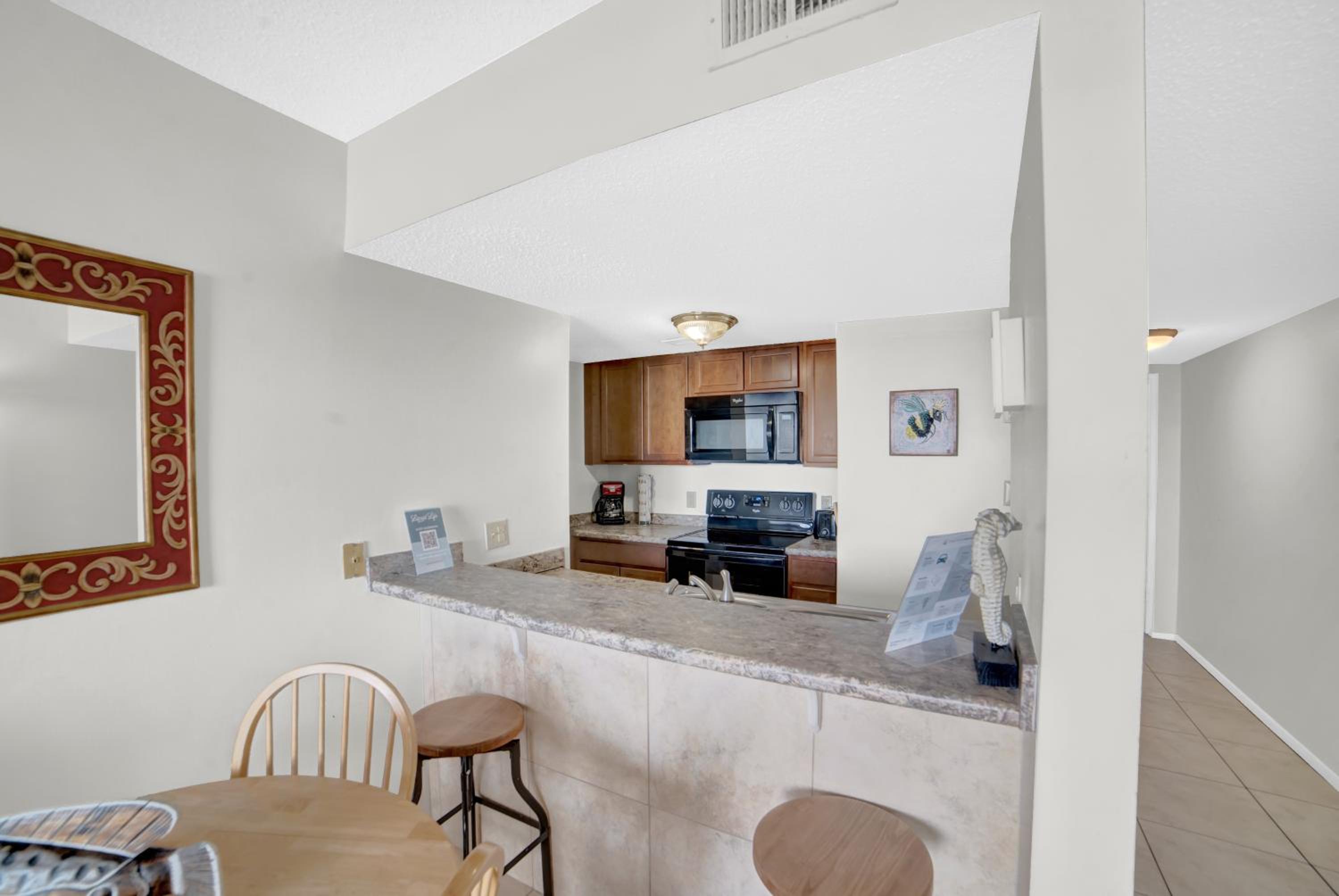 Sugar Beach 329 by Vacation Homes Collection view 5