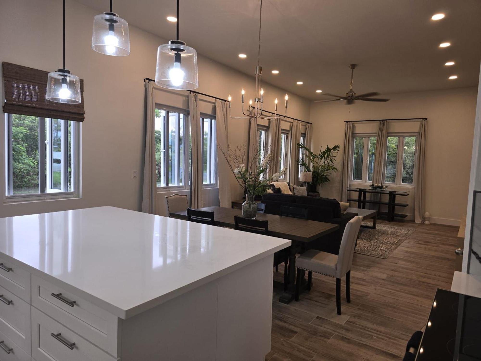Sweet Lyford Home in Paradise with Chauffeur & Private Butler