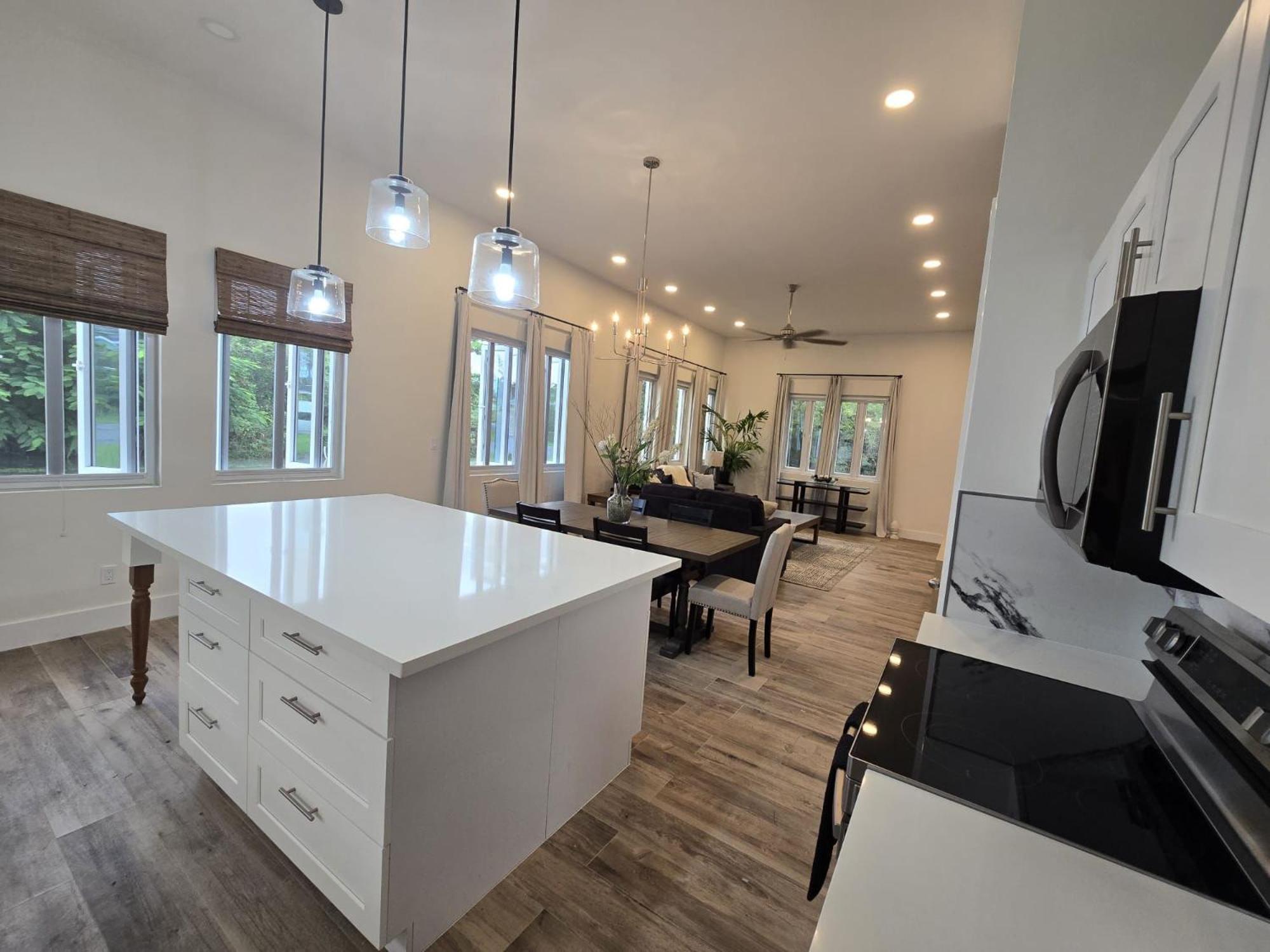 Sweet Lyford Home in Paradise with Chauffeur & Private Butler