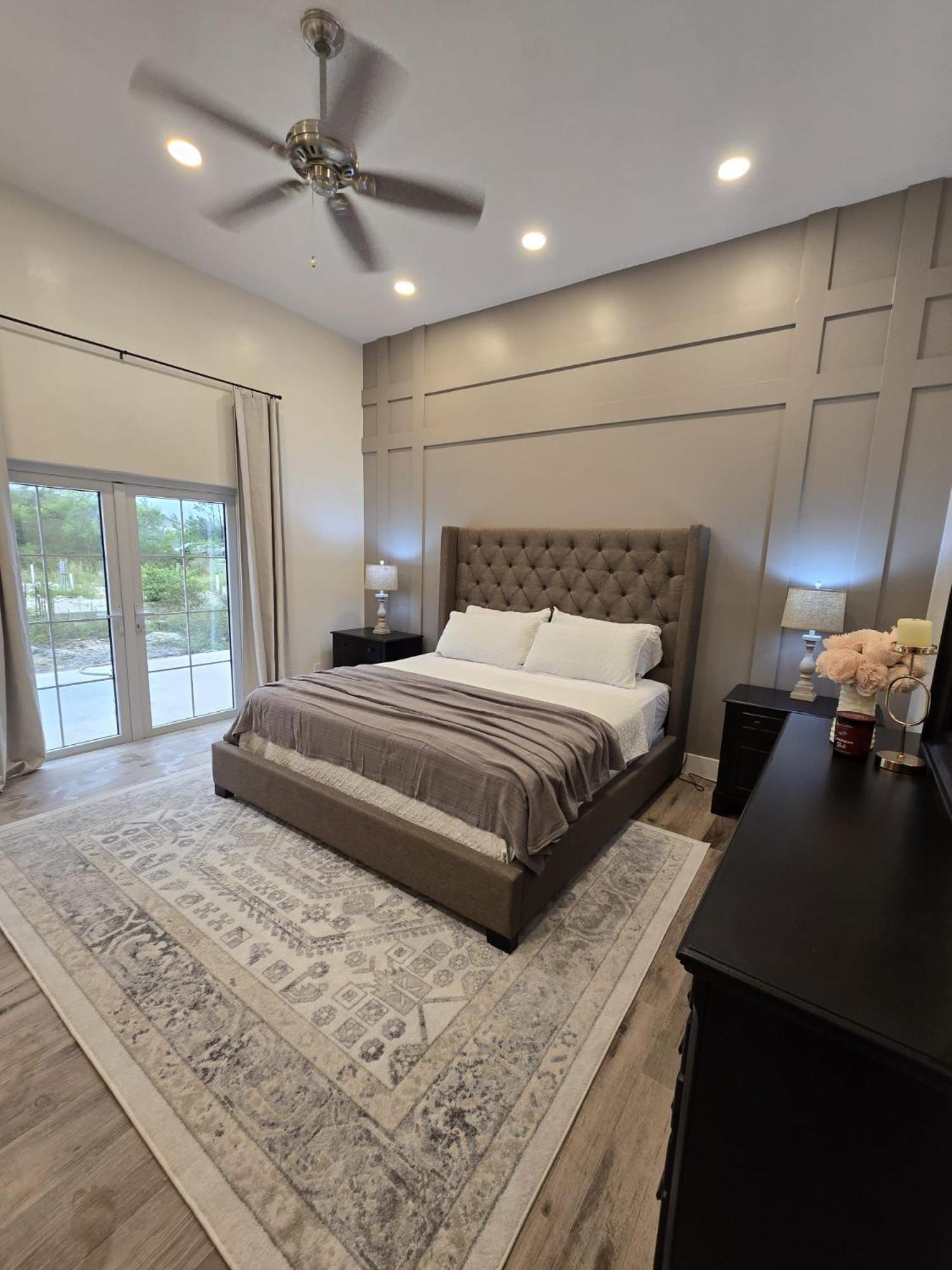 Sweet Lyford Home in Paradise with Chauffeur & Private Butler