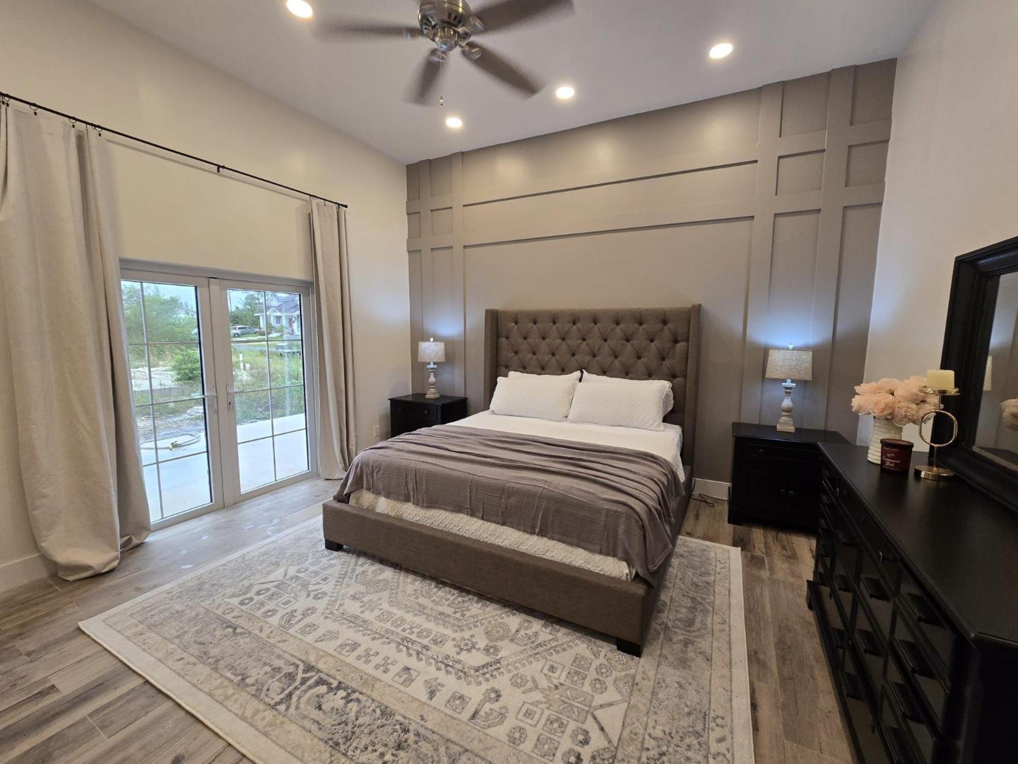 Sweet Lyford Home in Paradise with Chauffeur & Private Butler