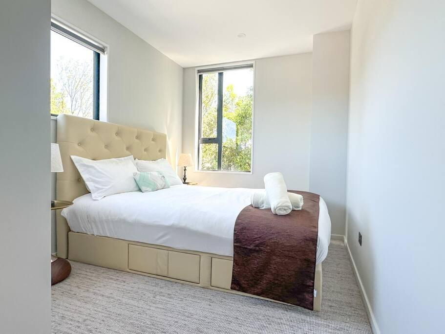 Brand New 3BR home opposite to UC view 3