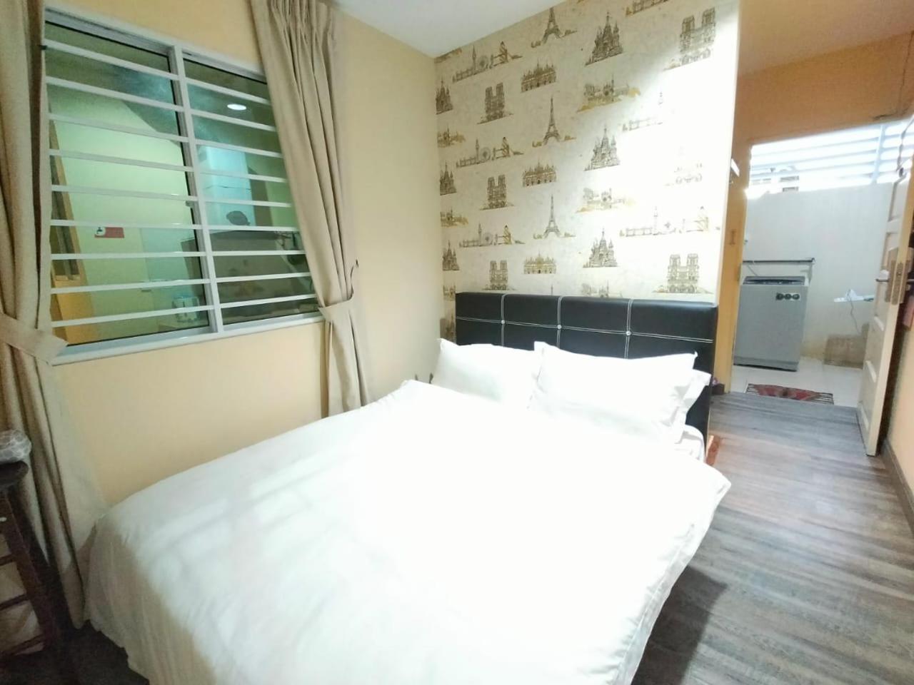 Natol Homestay - LA Tabuan Jaya photo 8