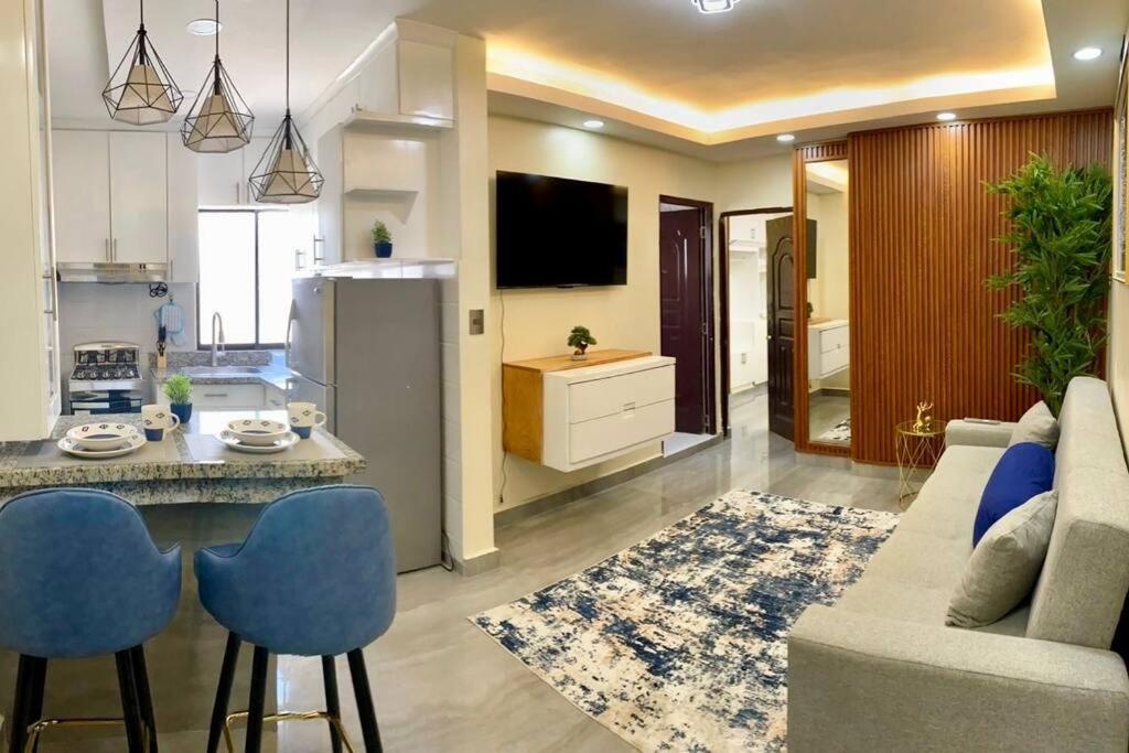 Apartment in San Pedro near Jumbo with Parking