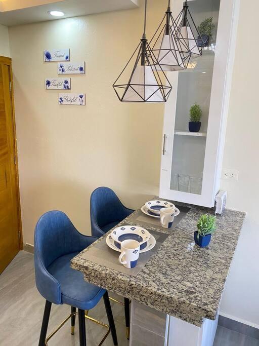 Apartment in San Pedro near Jumbo with Parking