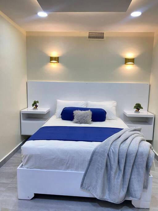 Apartment in San Pedro near Jumbo with Parking