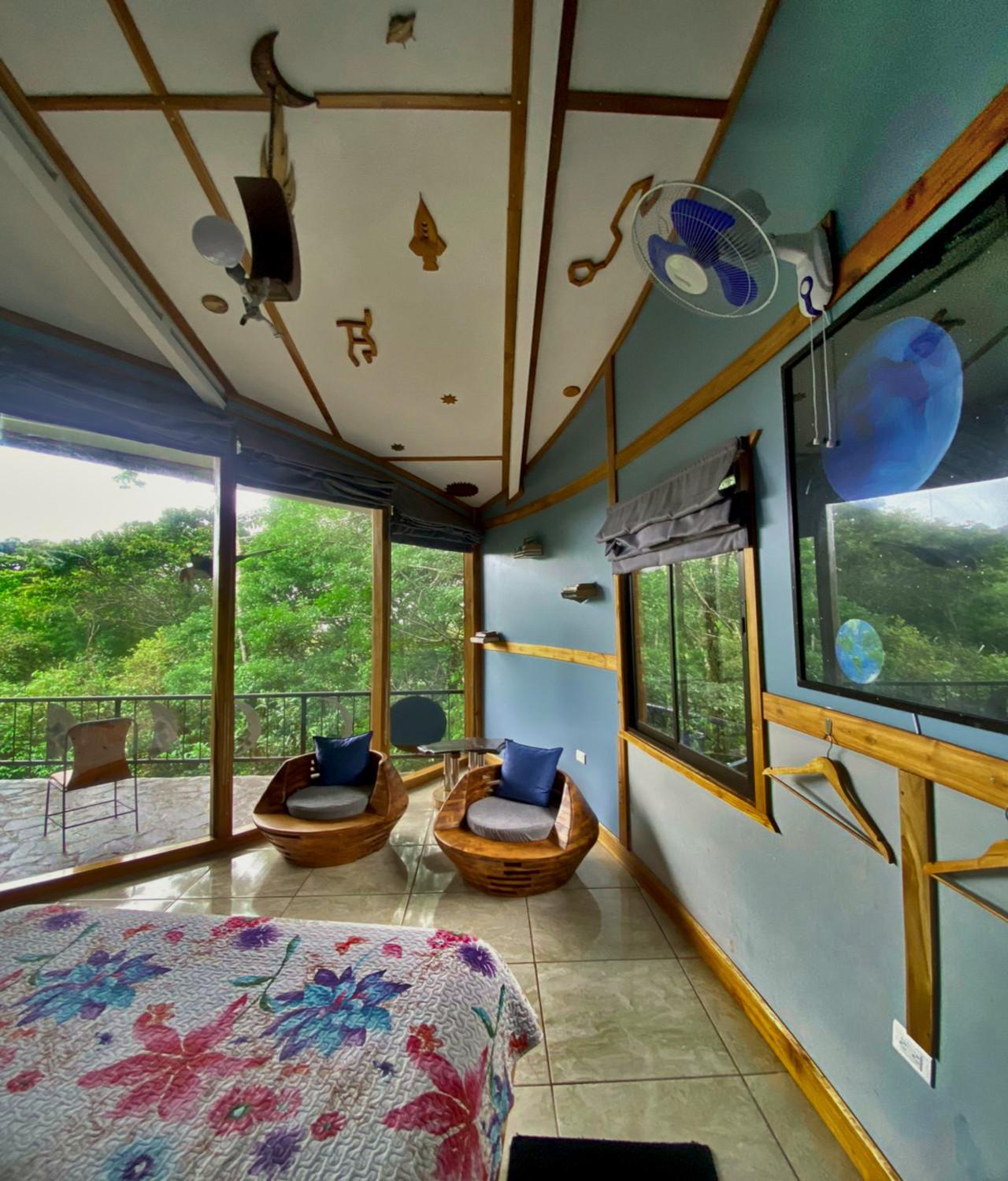 Moon Wonders Vacation House