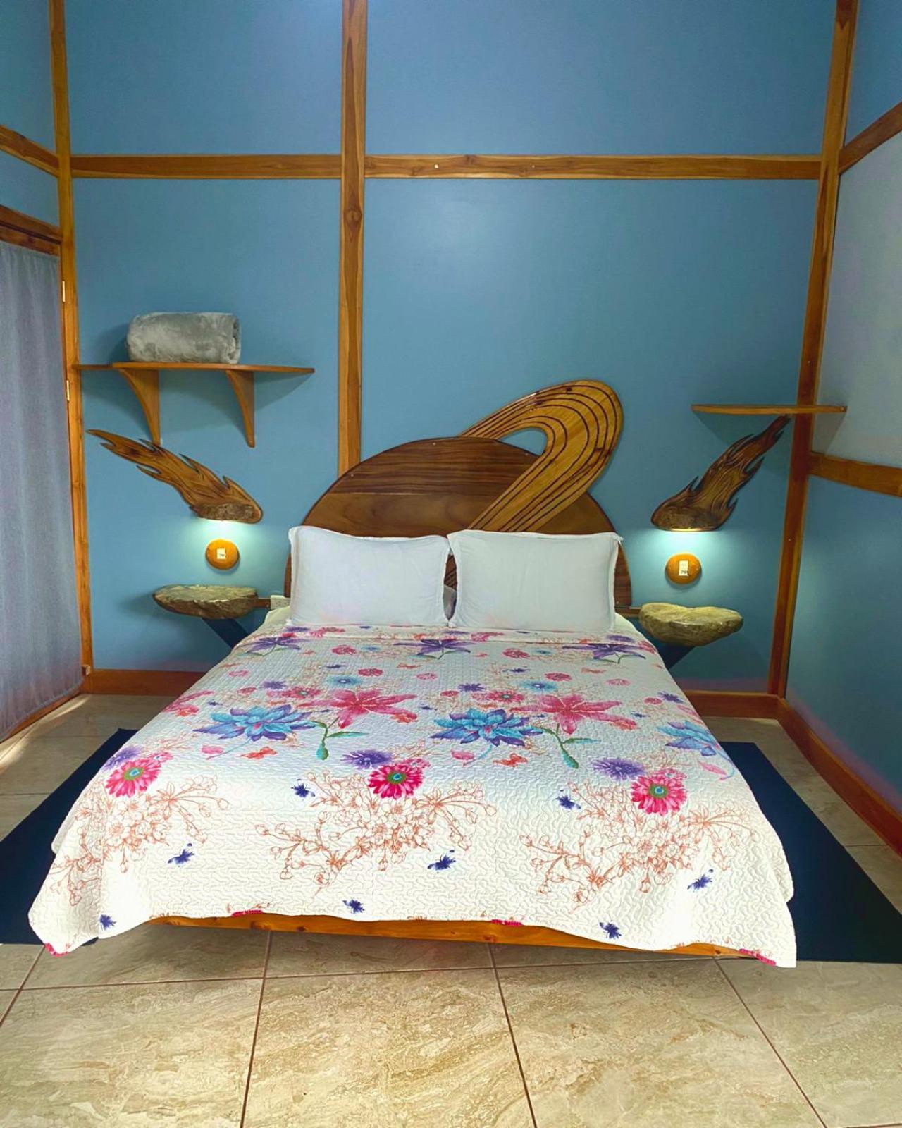 Moon Wonders Vacation House