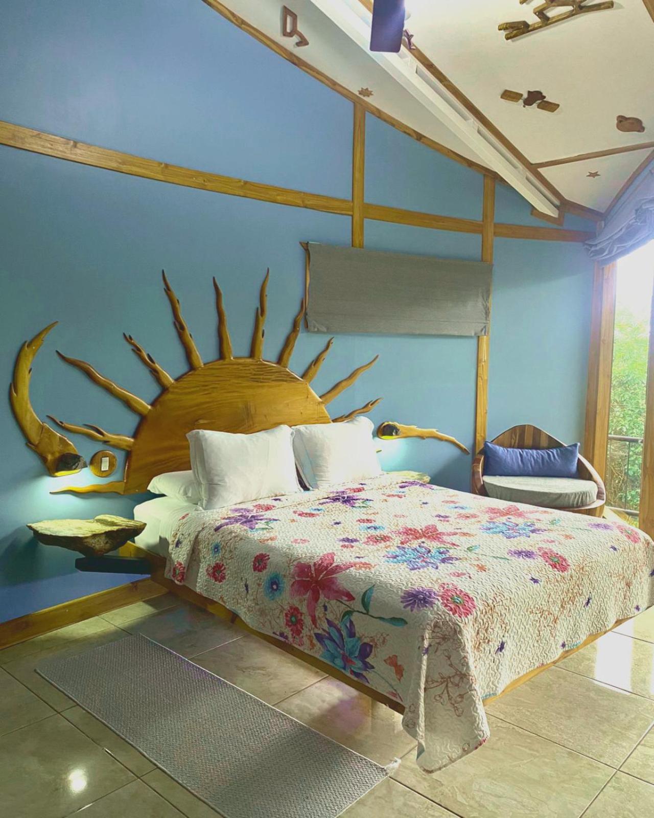 Moon Wonders Vacation House